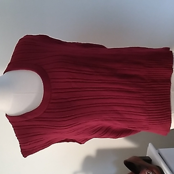 Vintage 1970s Robert Bruce Grubb Stuff deep red sweater vest XL - Picture 1 of 3